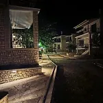 Stone Village Apartman