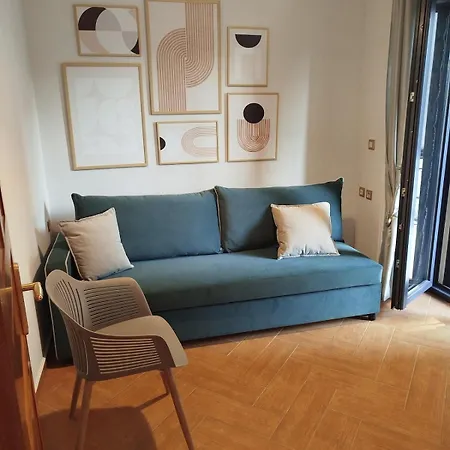 Stone Village Apartament