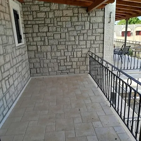 Stone Village Appartement Eleonas (Achaia)