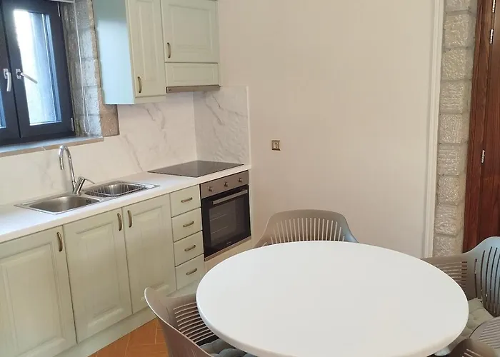 Stone Village Apartamento Eleonas